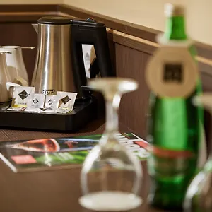 Hotel 12 Revay, Budapest