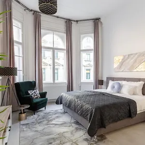 Apartamento Lh Gallery, Budapeste